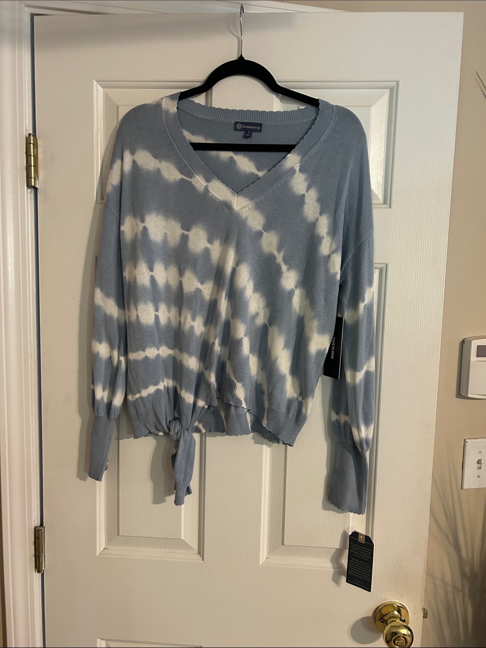 Democracy Blue and White Tie-Dye V-Neck Side-Tie Sweater Sm NWT
